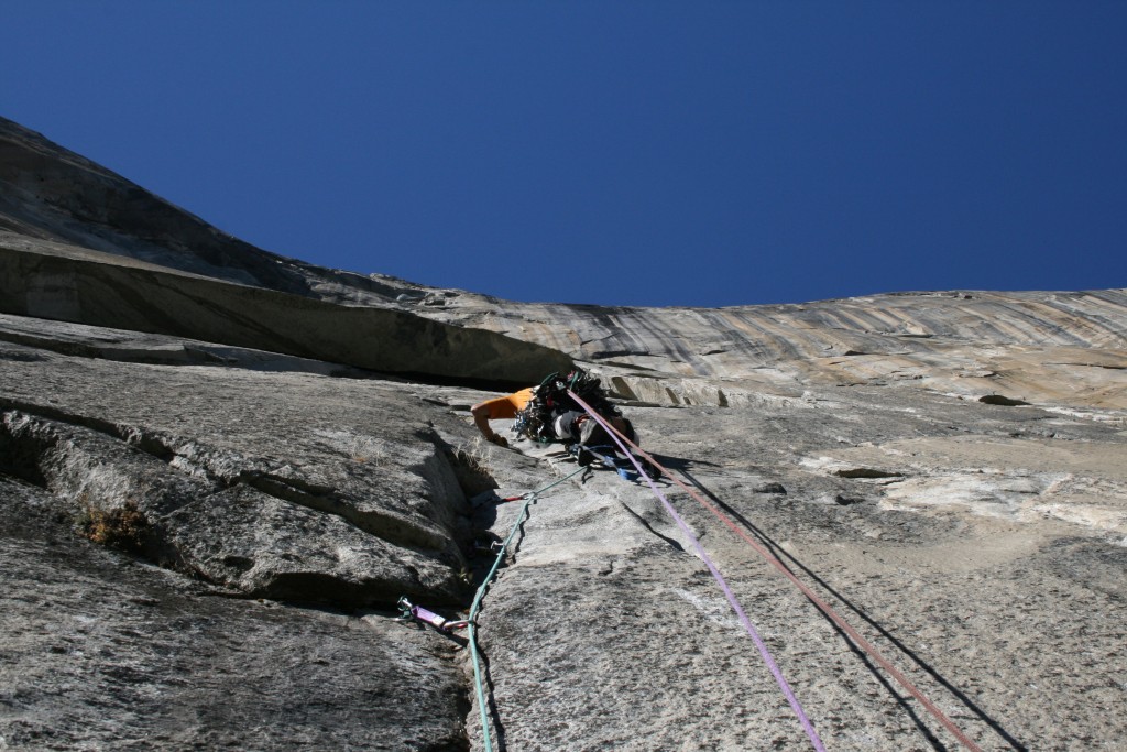 Revisión de la microtuerca de escalada con compensación de diamante negro: no es lo suficientemente resistente para la escalada tradicional diaria, pero prÔcticamente...