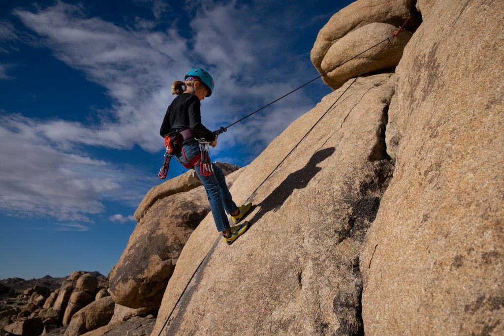 Black Diamond Momentum: revisión del arnés de escalada para niños: el Momentum es, en general, bastante cómodo para aguantar.