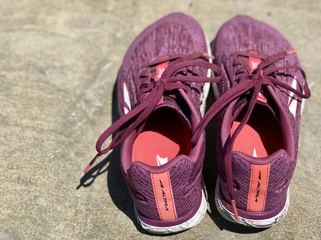 Revisión de las zapatillas para correr Altra Escalante 2 para mujer: la transpirabilidad del Escalante hace que la mayorĆa de los demĆ”s corredores se sientan...