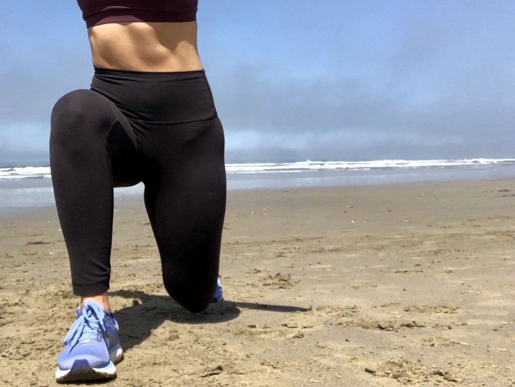 Revisión de zapatillas para correr Brooks Glycerin 18 para mujer - Lunge Break. Patadas ventosas como la glicerina crean la mejor playa...
