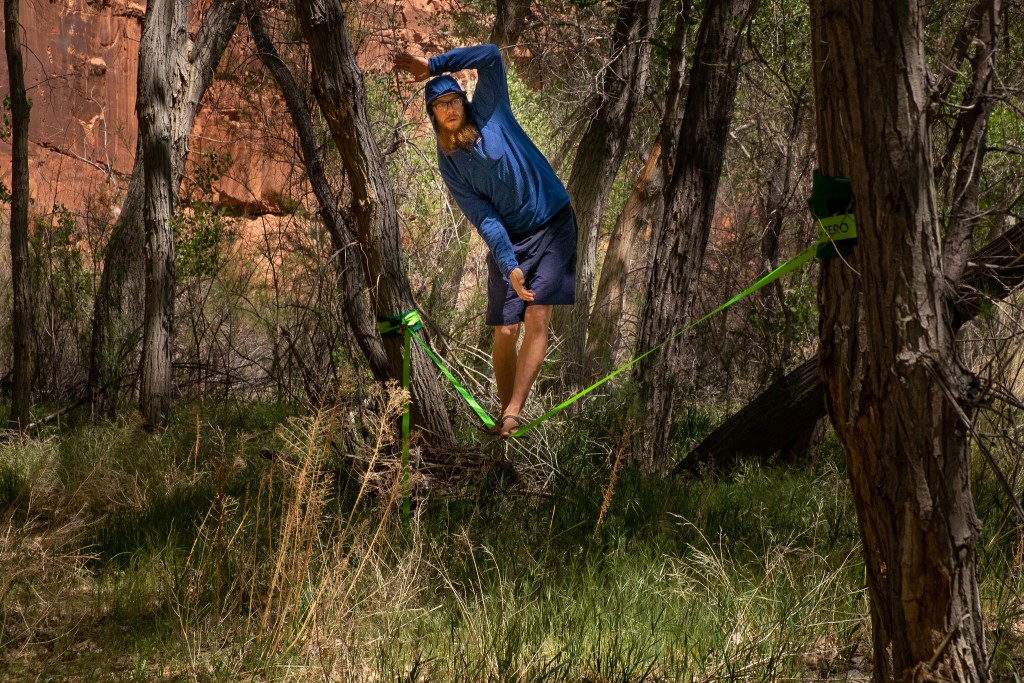 Revisión de slackline del kit de gravedad cero: el slackline de gravedad cero es un slackline decente para principiantes, pero podrĆa limitar...