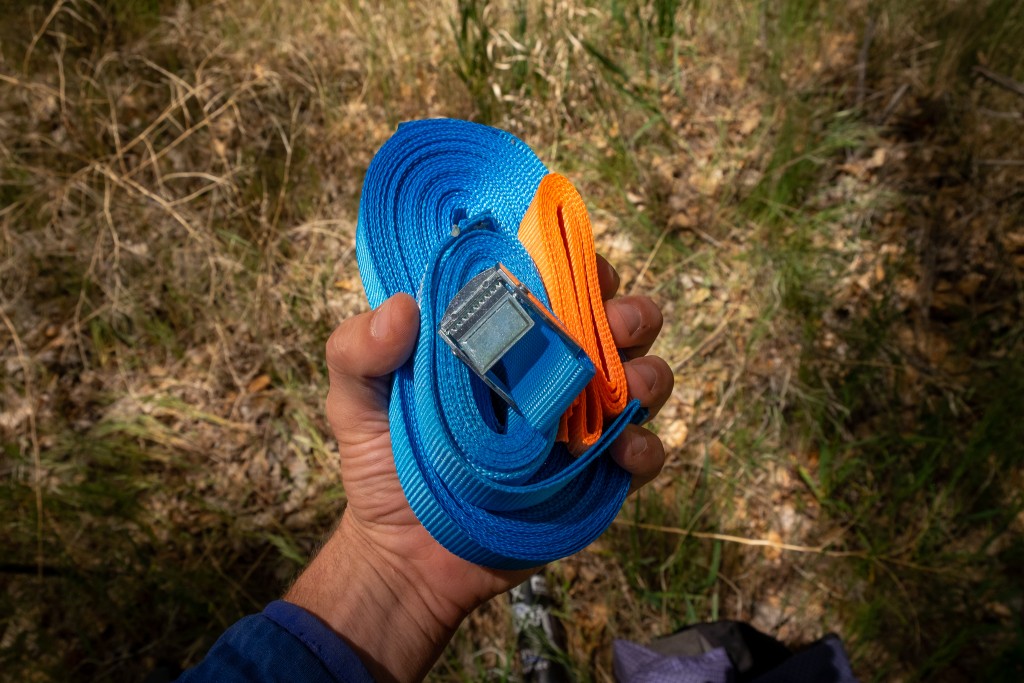 Revisión de slackline del kit de gravedad cero: la lĆnea de entrenamiento aĆ©rea y los entrenadores de brazos son decentes y bienvenidos...