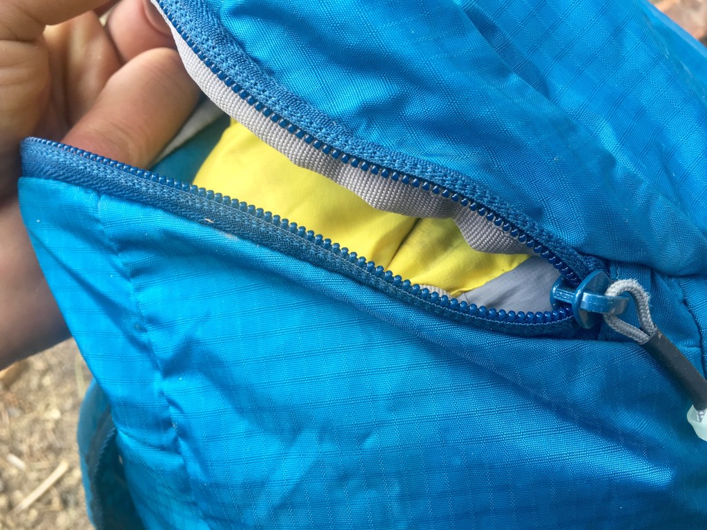 Revisión de la mochila de escalada Exped Summit Lite 15: la tela 100d y la cremallera n.° 5 en la Summit Lite son para luz...