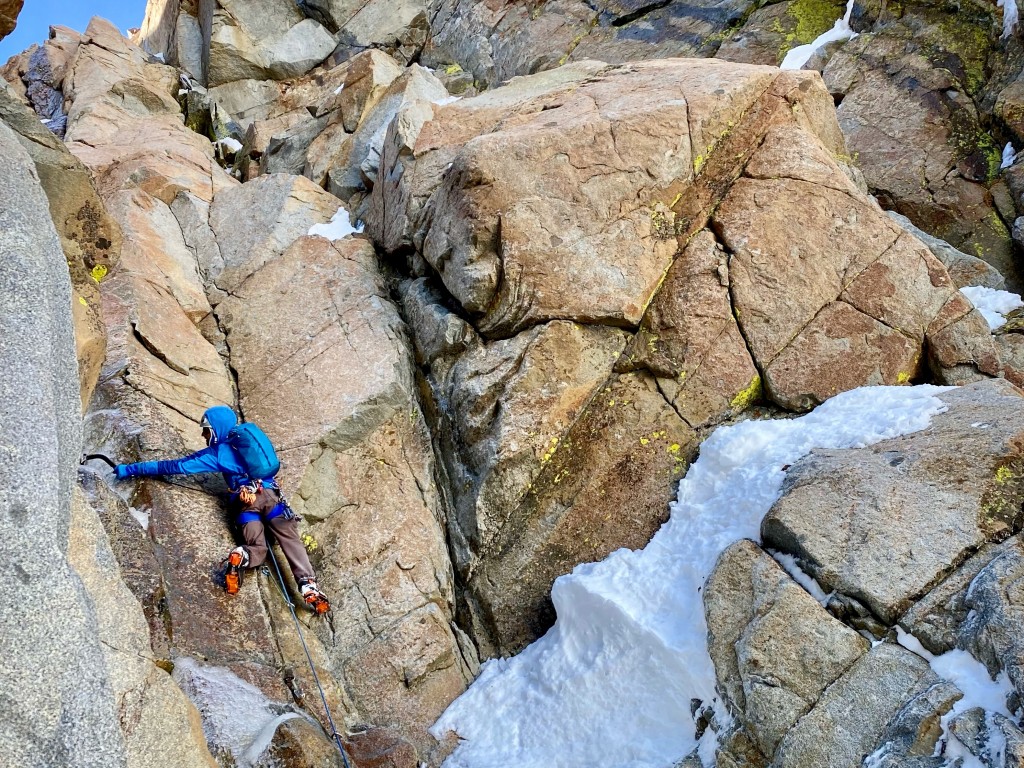 Revisión de la mochila de escalada Exped Summit Lite 15: prueba de la versatilidad de Summit Lite en una escalada alpina. montó...