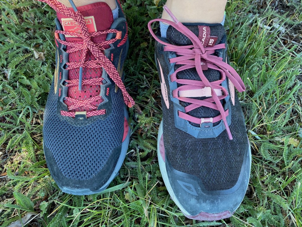 Revisión de las zapatillas de trail running Brooks Cascadia 15 para mujer: las Brooks Cascadia 15 (derecha) reciben otra revisión que soluciona...