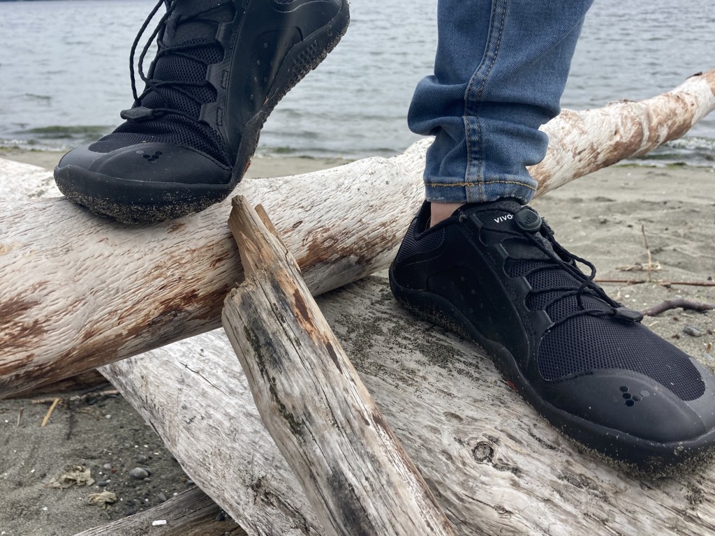 Vivobarefoot primus trail ii fg para mujer revisión de zapatos descalzos: el primus trail es divertido para un dĆa informal, pero no es el mejor para...