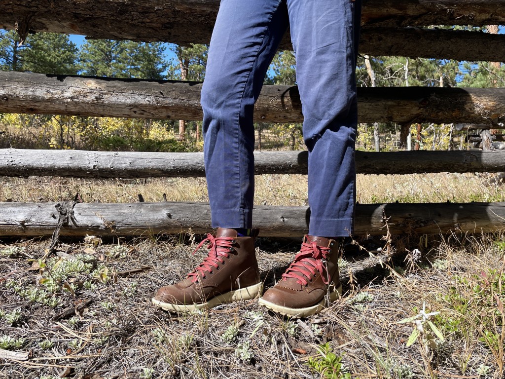 Revisión de botas de lluvia Danner Logger 917 GTX para mujer: creemos que el atractivo del estilo es muy obvio con este par y...