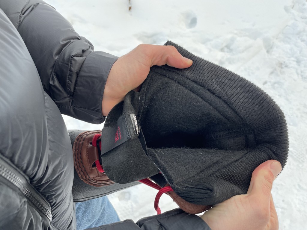 Revisión de las botas de invierno Vans Standard Snow MTE: un forro de fieltro proporciona aislamiento, aunque no tanto como nos gustarĆa.