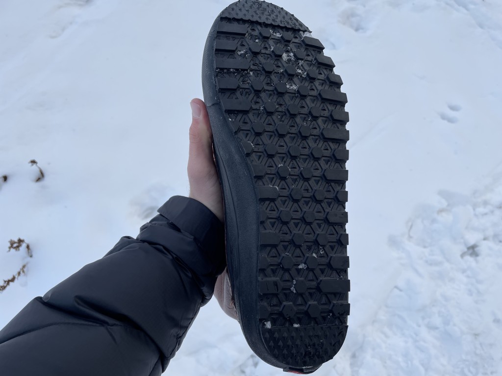 Revisión de las botas de invierno Vans Standard Snow MTE: las suelas estÔndar tienen orejetas pequeñas y poco profundas que son excelentes en...