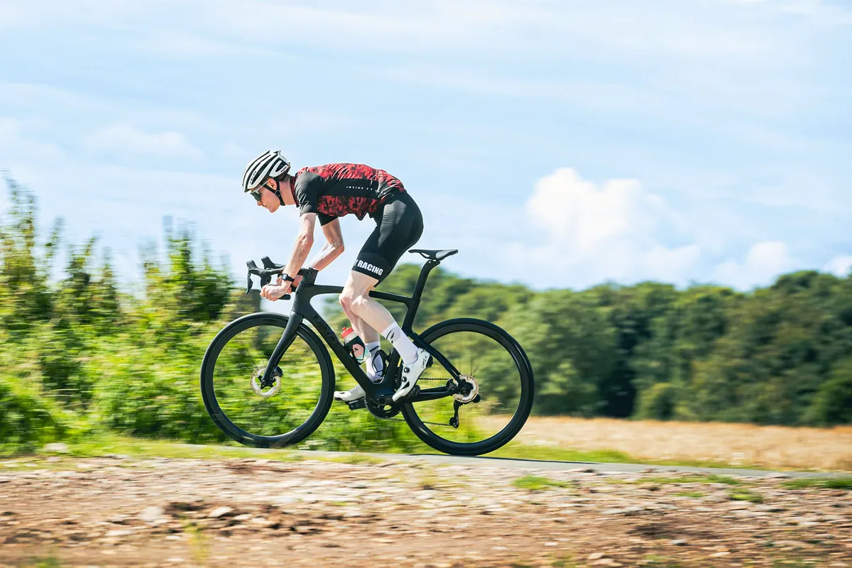Pinarello F7 Ultegra Di2 - 14 Pinarello F7 Ultegra Di2