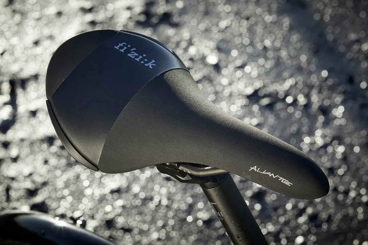 Ribble Resistencia Ti El sillĆn Aliante de Fizik aƱade comodidad a la sensación de resistencia del Ti Disc
