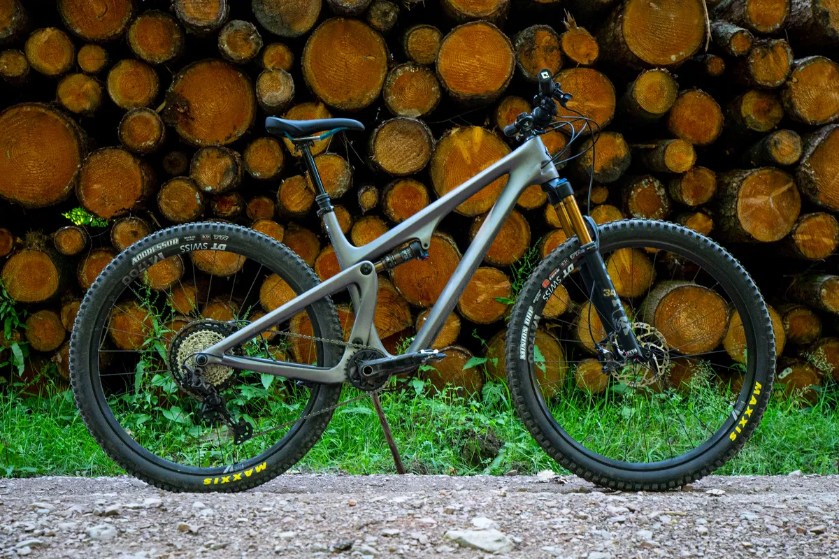 Paquete Yeti SB115 Paquete Yeti SB115