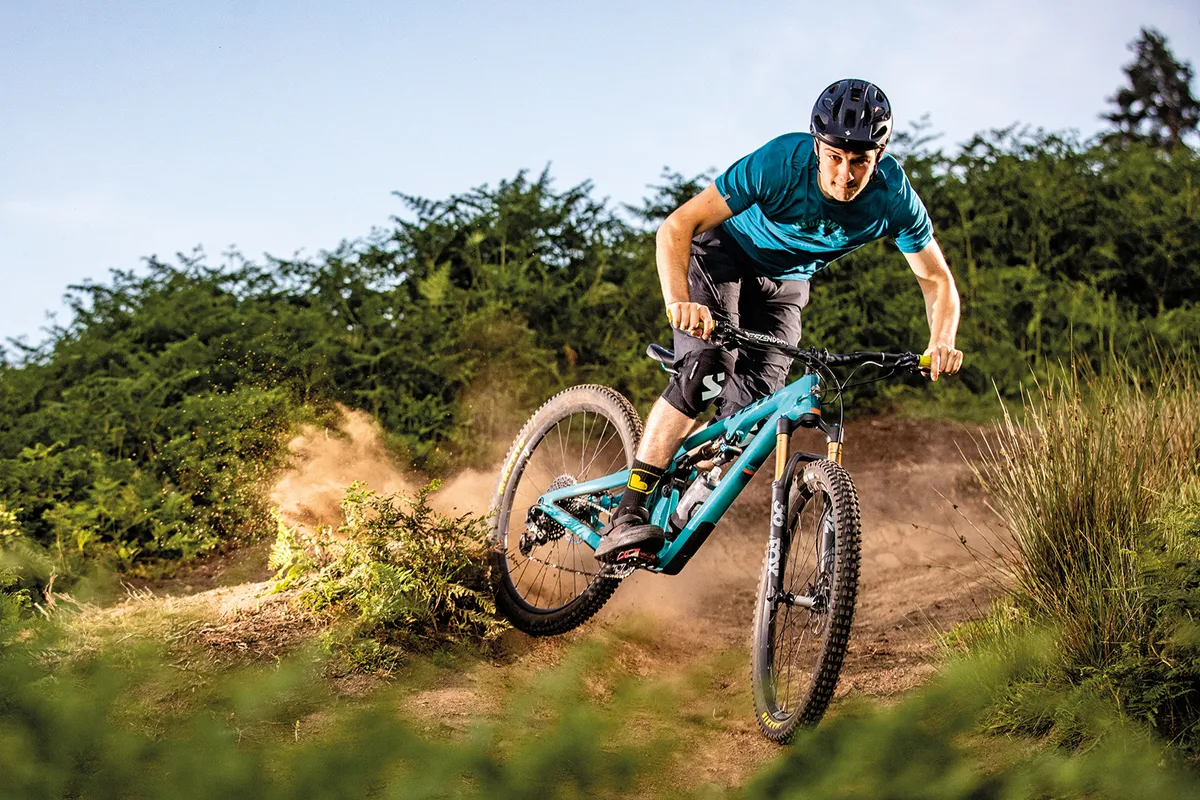 Yeti SB130 Serie T X01 Ćguila Yeti SB130 Serie T X01 Ćguila