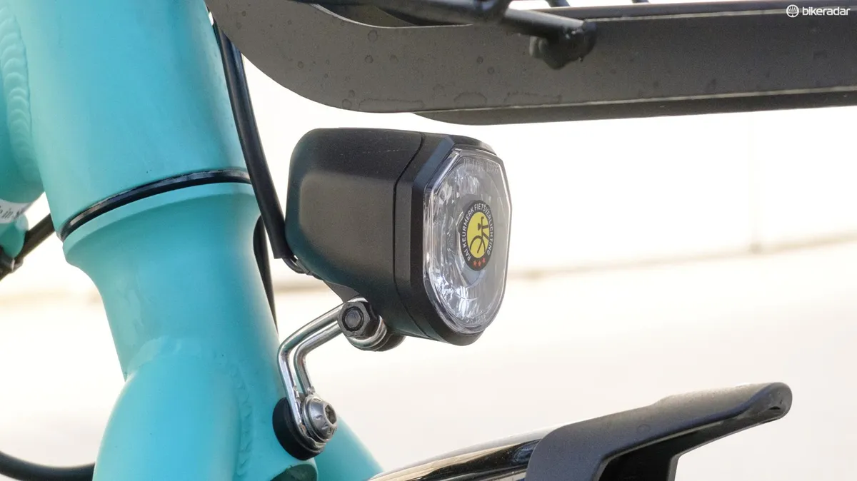 orbea-katu-review-3-1506689833471-98o3ckuxk9a1-50bb65e La iluminación integrada recibe un gran reconocimiento de mi parte