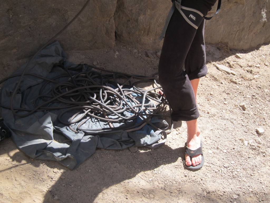 Revisión de las chanclas de abanico para mujer Reef: usar el abanico de arrecife entre escaladas. esta sandalia ofrece suficiente...