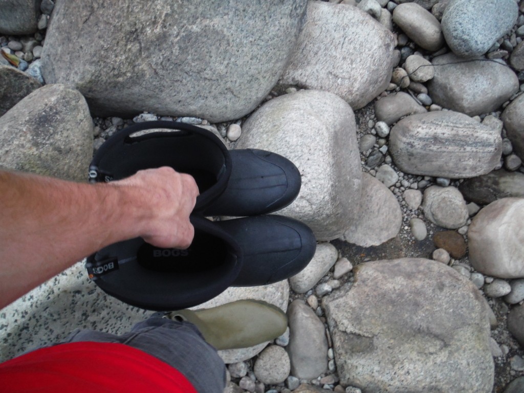 Revisión de botas de lluvia bogs ultra mid rain boot: cuando ya no necesites las botas, las manijas también brindan un...