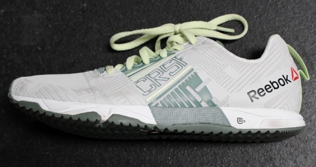 Revisión de zapatos reebok sprint 2.0 para mujer para crossfit: nuestra mejor elección para correr, estos zapatos también eran versÔtiles para...
