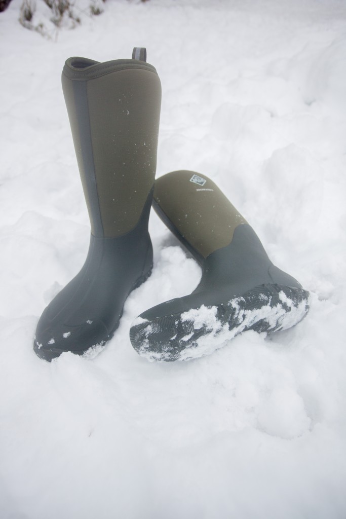 la revisión original de las botas de lluvia Edgewater II de Muck Boot Company: estas botas encajan justo en el medio de nuestra prueba cuando se trata de...