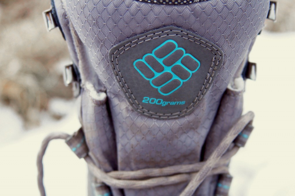 Revisión de botas de invierno Columbia bugaboot plus iii omni-heat para mujer: esta bota cuenta con 200 gramos de aislamiento.