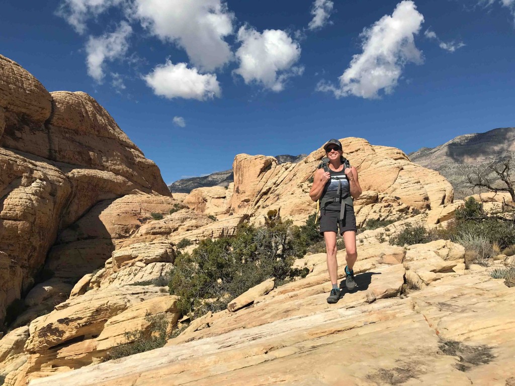 Revisión de zapatos de senderismo ahnu sugarpine ii wp para mujer: senderismo por el cañón Red Rock en las afueras de Las Vegas, NV, en nuestro...