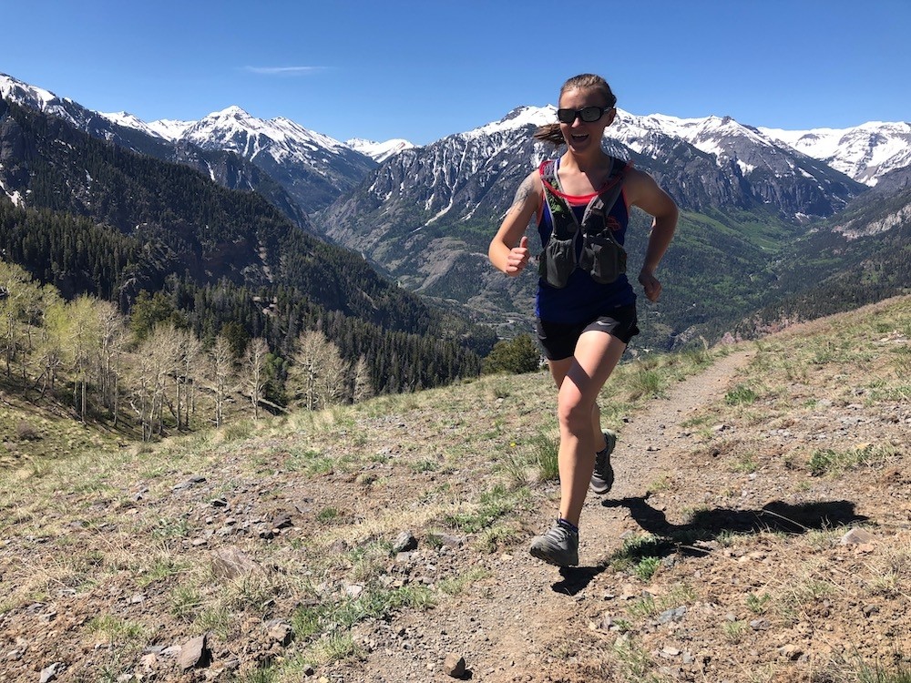 Revisión de zapatillas de trail running scarpa spin ultra para mujer: jo disfruta de este zapato por todo lo que el trail running tiene para ofrecer...
