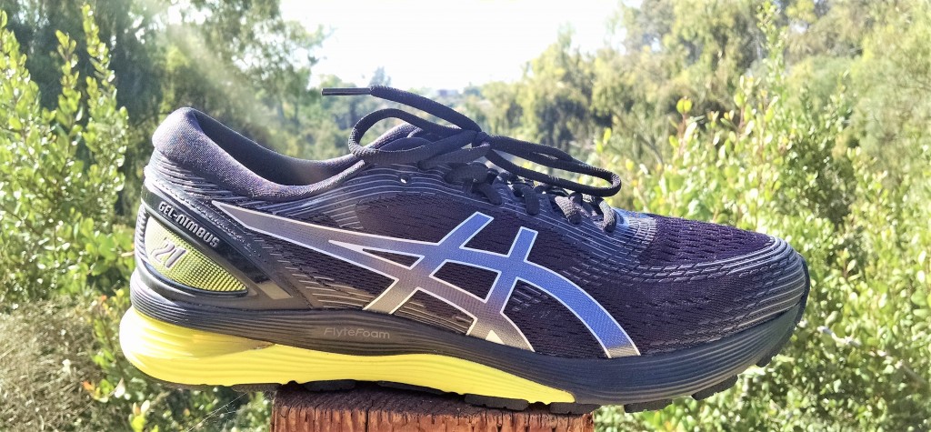 Revisión de las zapatillas para correr asics gel-nimbus 21 para hombre: este modelo tiene un poco de ventilación, pero es un zapato mÔs cÔlido que...