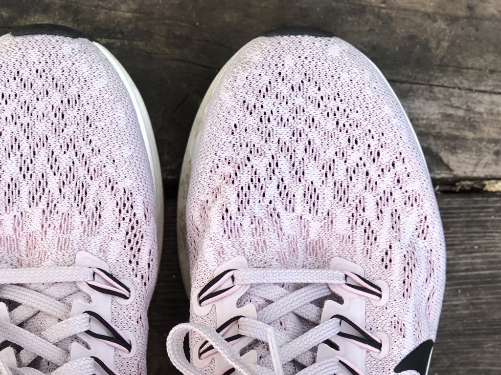 Revisión de zapatillas para correr Nike Air Zoom Pegasus 36 para mujer: solo mira esa malla ventilada...