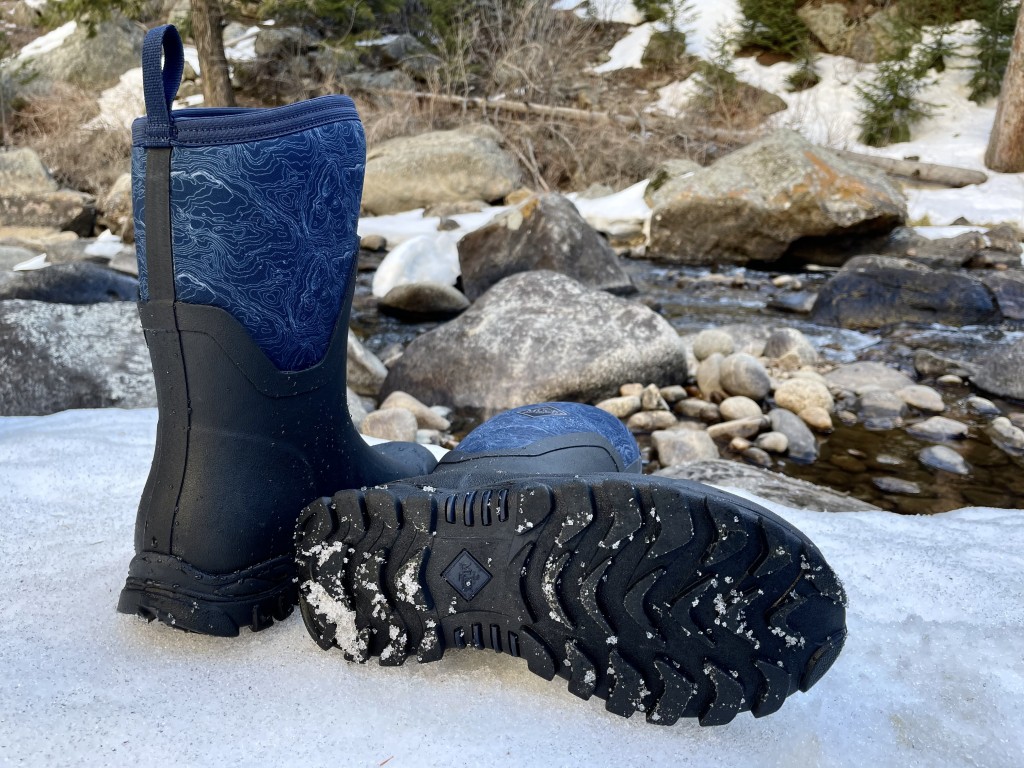 Muck Boot Arctic Sport II botas de lluvia medias para mujer: las pronunciadas orejetas del Arctic Sport se mantuvieron bien firmes...