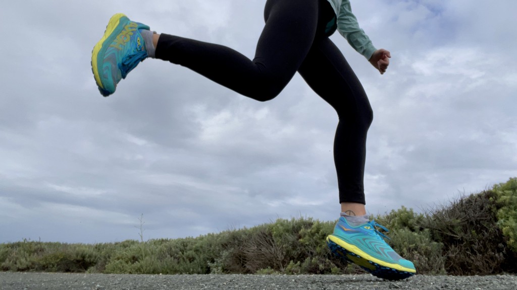 Revisión de las zapatillas de trail running Hoka tecton x 2 para mujer: la comodidad y el ajuste del tecton se han mejorado enormemente, lo que...