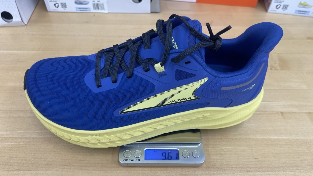Revisión de las zapatillas para correr Altra Torin 7 para hombre: las Torin no son súper livianas, pero son decentes para lo que son.